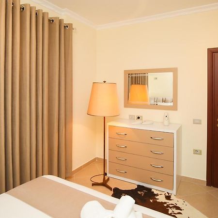 Vlorë Tafa Deluxe Apartment מראה חיצוני תמונה